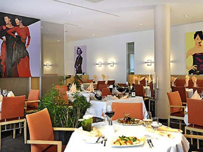 Mercure Hotel Düsseldorf City Nord Restaurante foto