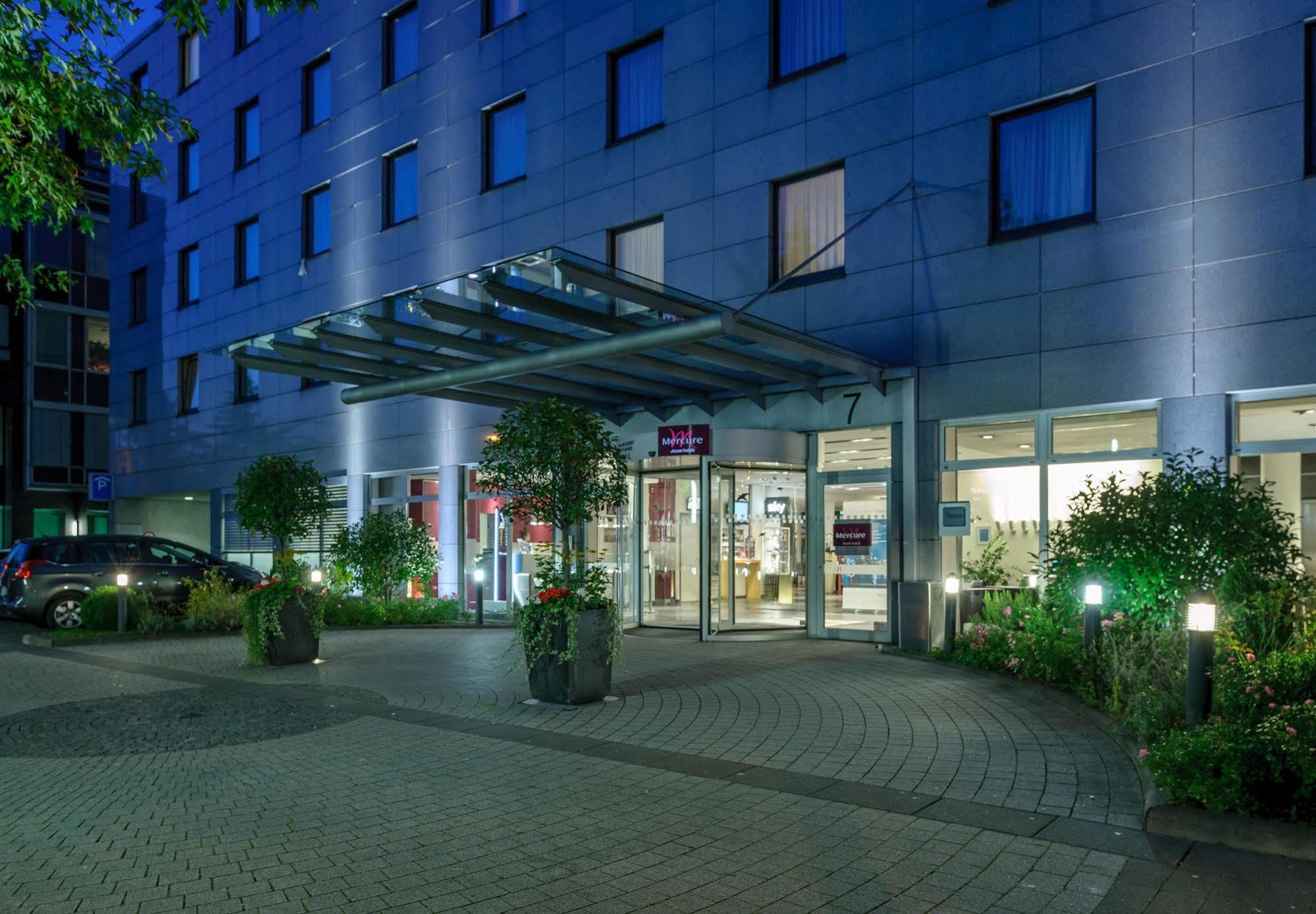 Mercure Hotel Düsseldorf City Nord Exterior foto